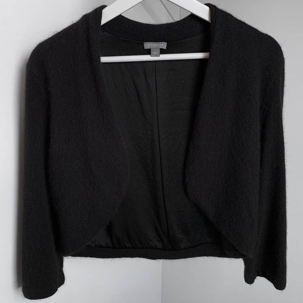 Ann Taylor • L • Angora Lambswool Classic Black Shrug Sweater 100% Silk Lined